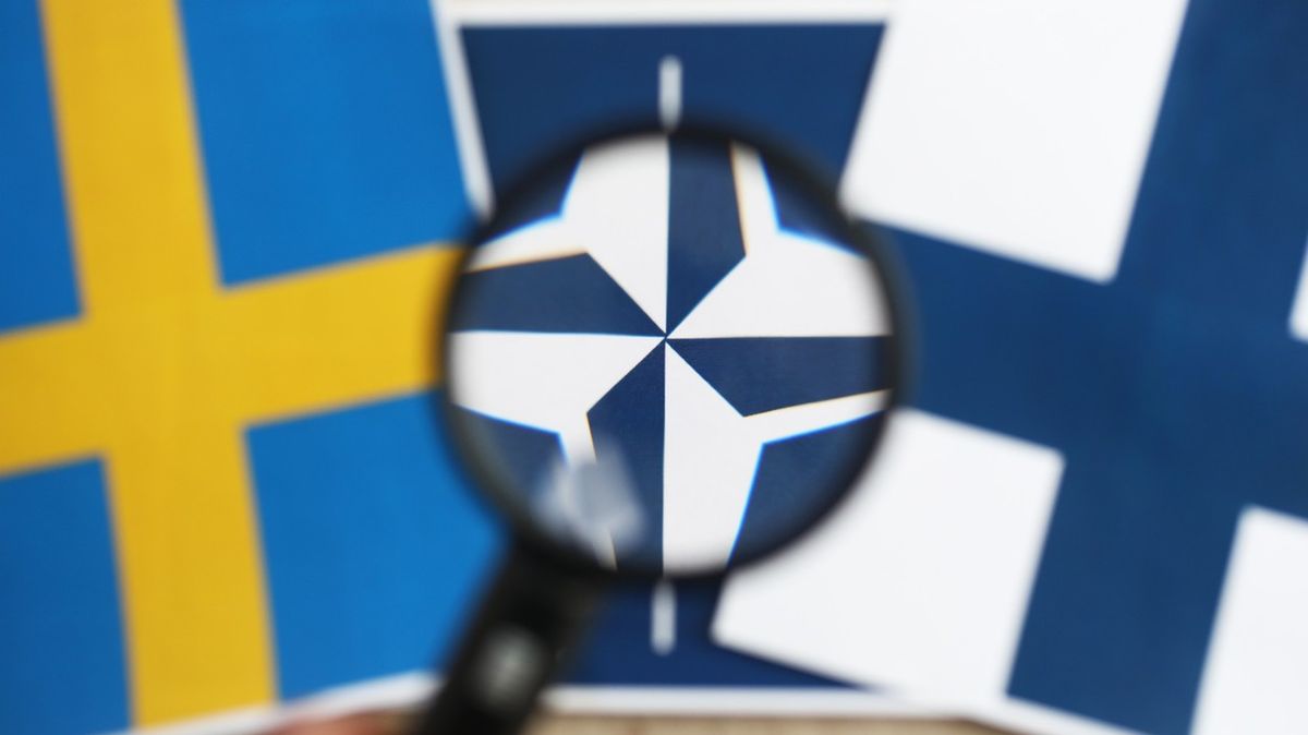 Švédsko a Finsko podaly žádost o vstup do NATO